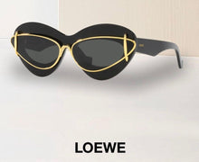 Load image into Gallery viewer, Sunglasses
